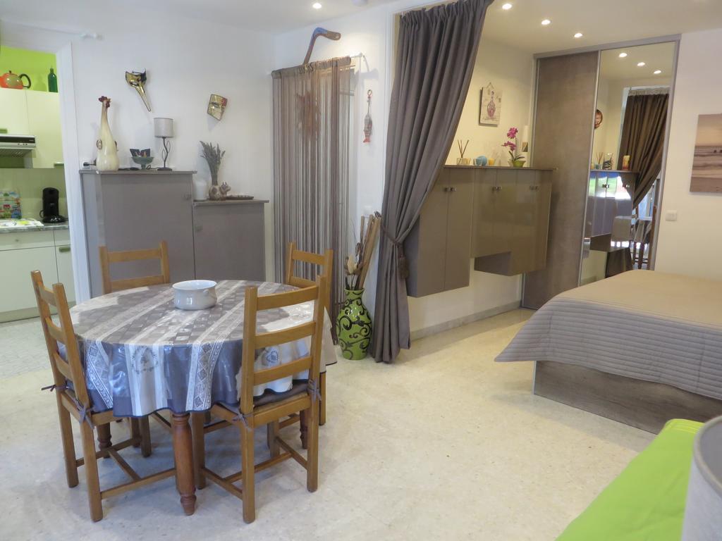 Appartement Le Valmont ม็องตง ภายนอก รูปภาพ